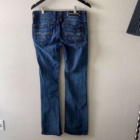 Rock Revival | Amy Boot - Picture 6 of 10